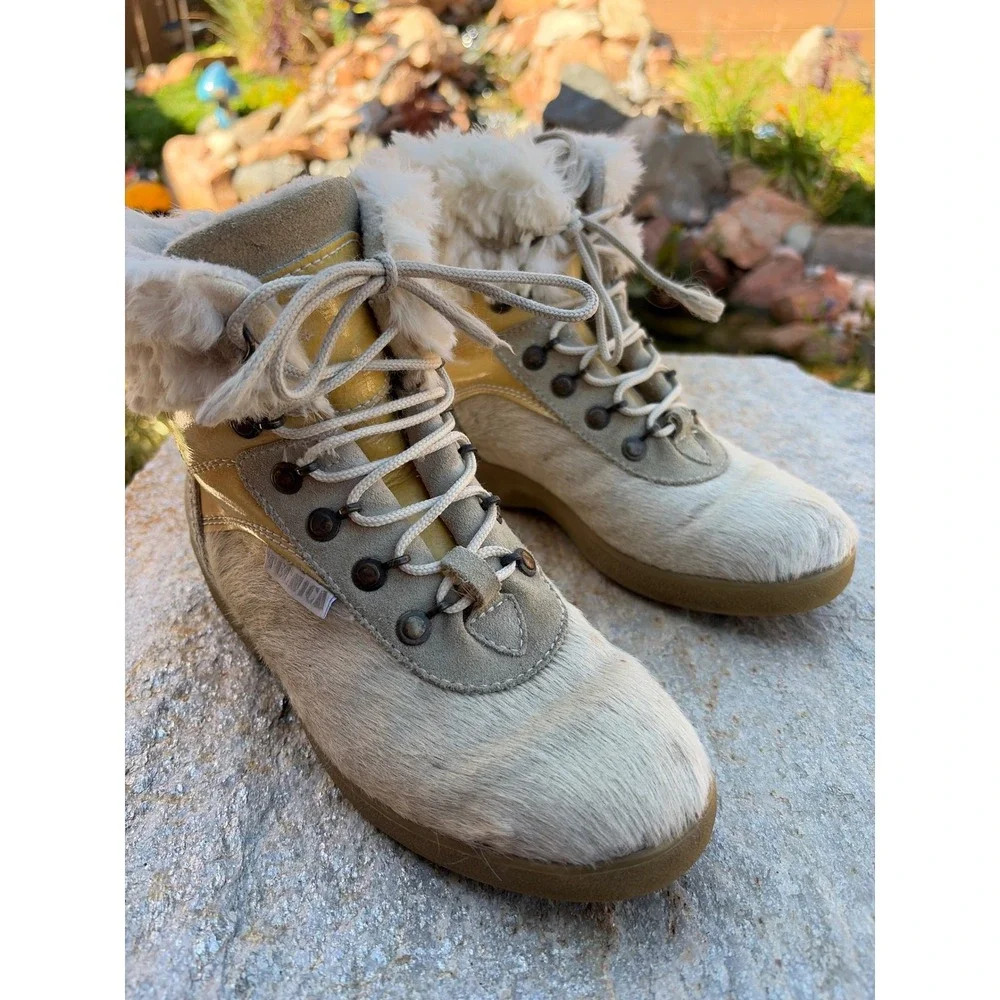 Tecnica Vintage Goat Fur bottoms Faux Fur uppers Boots Made in Italy 36 5